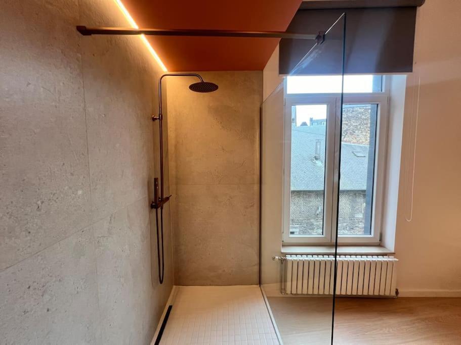 L'Escapade Chic - Cathedrale, Saint Lambert Apartment Лиеж Екстериор снимка